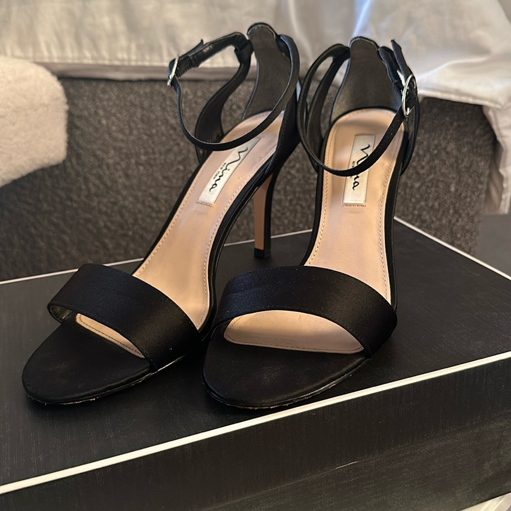 Black satin dress sandals. Size 9! Brand is Nina